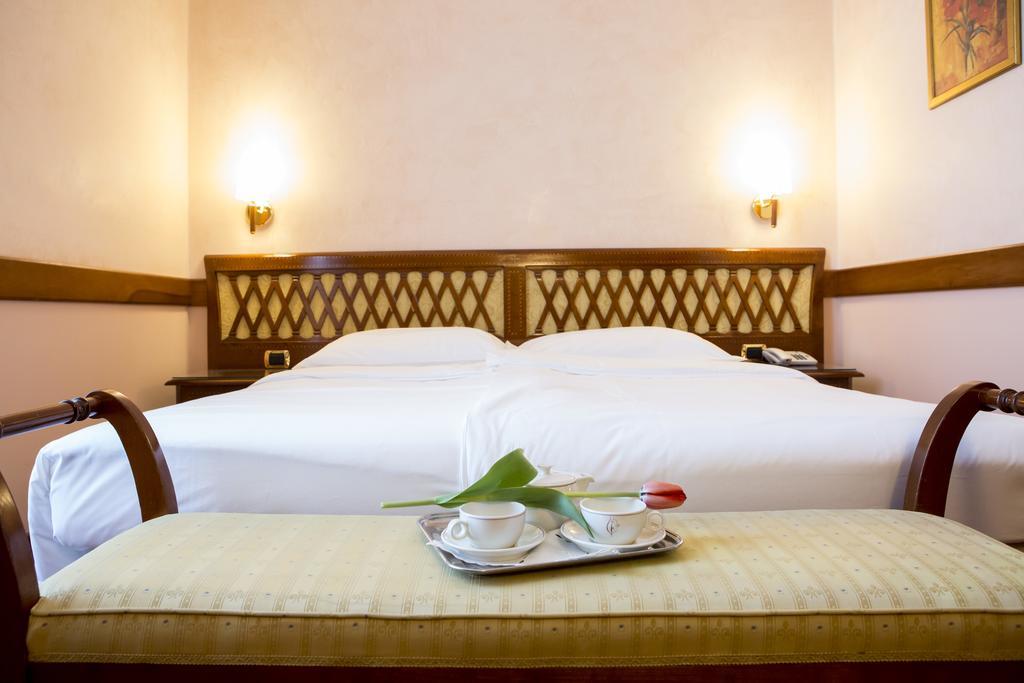 Hotel Villa Venezia Grado Ngoại thất bức ảnh